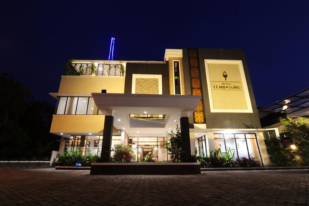 Lembasung Boutique Syariah Hotel Tarakan Exterior foto